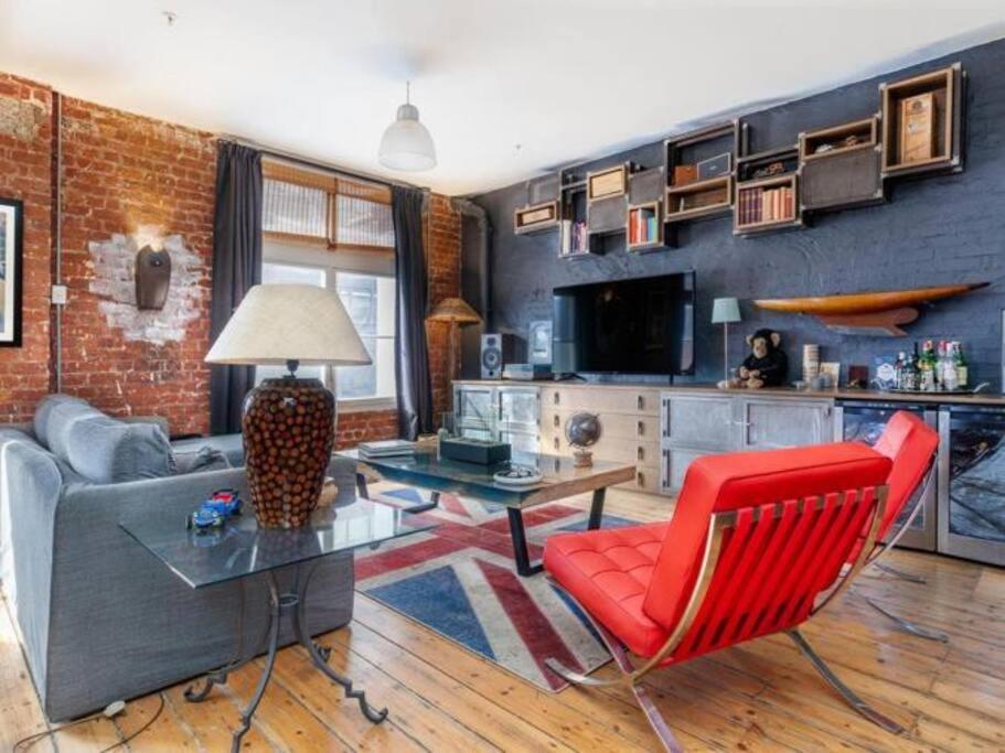Apartment Lovely Open Space Loft In The Heart Of